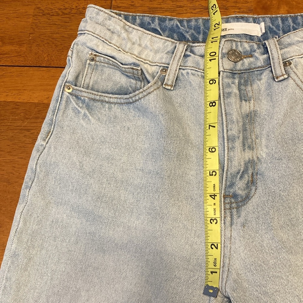 TNR Womens Size 27 Distressed Ripped High Rise Mom Jeans Blue Denim Frayed Hem - Picture 14 of 16